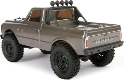 شاحنة شيفروليه C10 رباعية الدفع SCX24 موديل 1967 من Axial Racing، مصقولة، RTR، فضية اللون