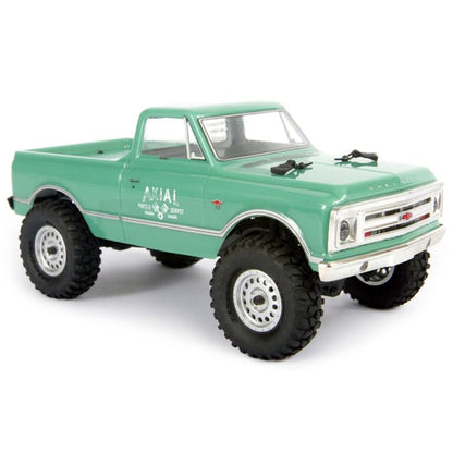 شاحنة شيفروليه C10 رباعية الدفع SCX24 موديل 1967 من Axial Racing، مصقولة، RTR، باللون الأخضر