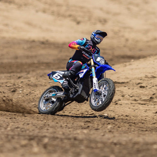 PROMOTO MX 1/4 MOTOR CYCLE CLUBM